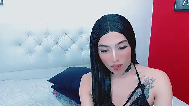 Snapshot of yesik_beltran chatting on 12.13.24 yesik beltran online show from 12.13.24