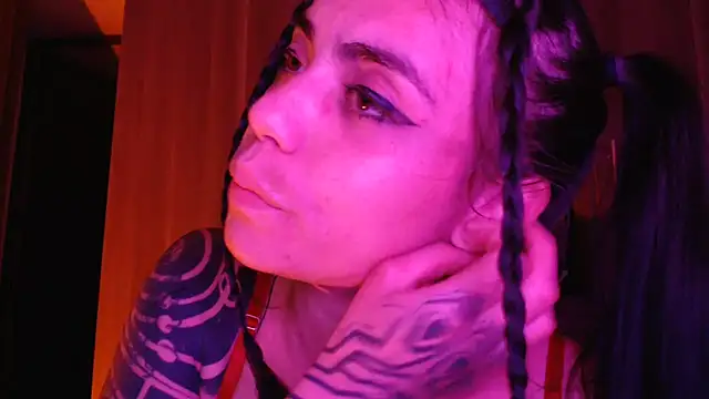 i am nina  online show from 02.19.26