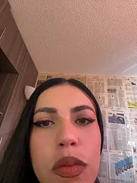 i am nina  online show from 07.12.26
