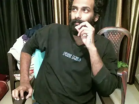 Snapshot of indian2 chatting on 12.18.24 indian2 online show from 12.18.24