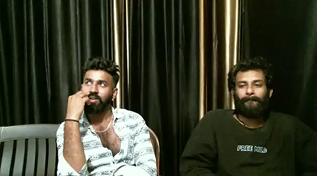 Snapshot of indian2 chatting on 12.20.24 indian2 online show from 12.20.24