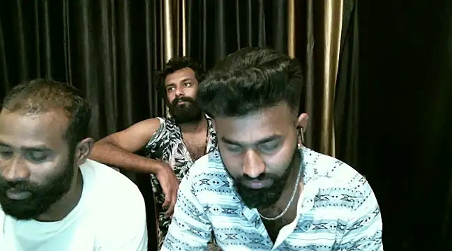 Snapshot of indian2 chatting on 12.21.24 indian2 online show from 12.21.24