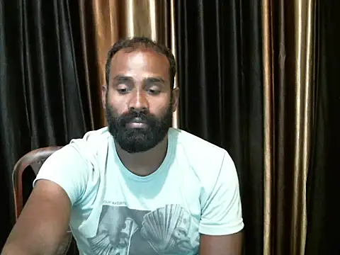 Snapshot of indian2 chatting on 02.10.25 indian2 online show from 02.10.25