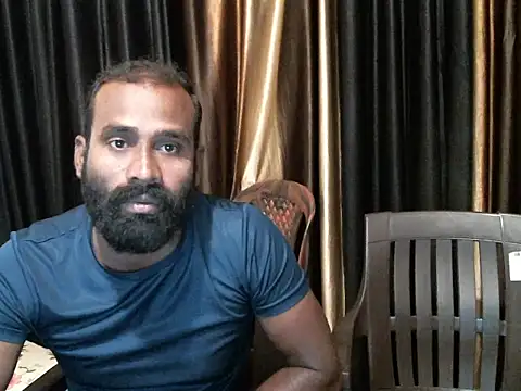 Snapshot of indian2 chatting on 02.18.25 indian2 online show from 02.18.25