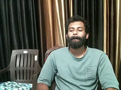 Snapshot of indian2 chatting on 02.19.25 indian2 online show from 02.19.25