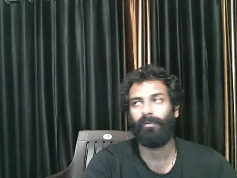 Snapshot of indian2 chatting on 03.06.25 indian2 online show from 03.06.25