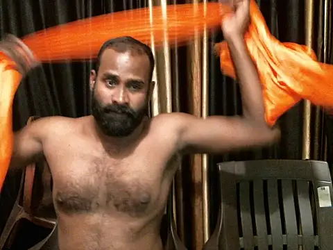 Snapshot of indian2 chatting on 03.23.25 indian2 online show from 03.23.25