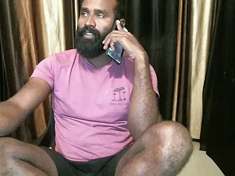 Snapshot of indian2 chatting on 10.31.25 indian2 online show from 10.31.25