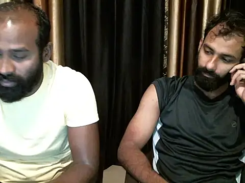 Snapshot of indian2 chatting on 12.05.25 indian2 online show from 12.05.25