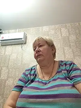 EffectFiona online show from 03.02.25