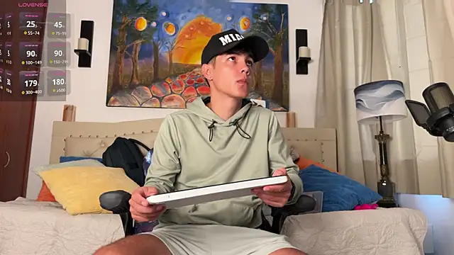 Snapshot of Adams_ricci chatting on 01.11.26 Adams ricci online show from 01.11.26