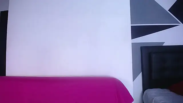 Miss Loise online show from 01.11.25