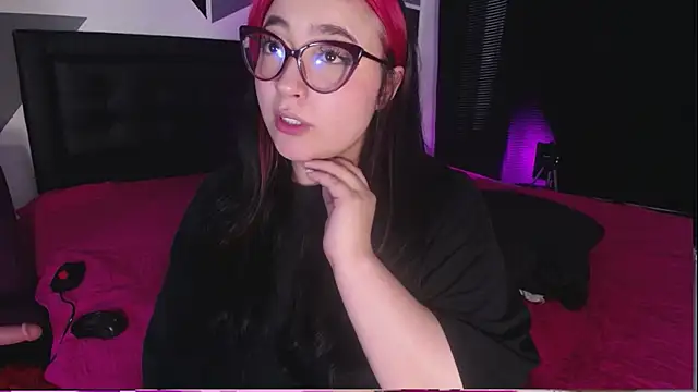 Miss Loise online show from 02.13.25