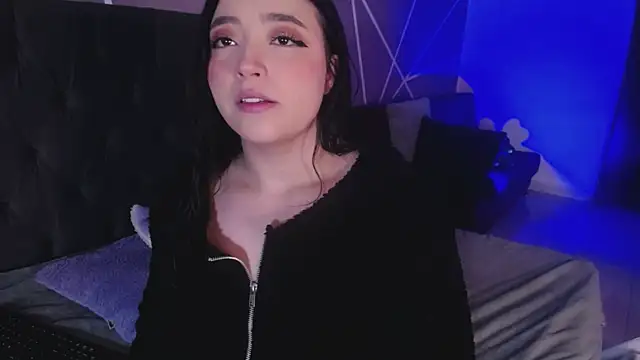 Miss Loise online show from 03.07.25