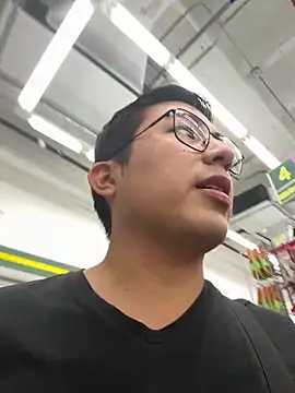 andrewmhilton  online show from 01.14.26