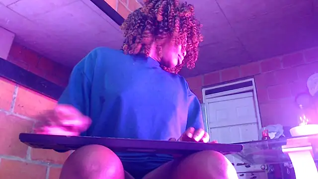 Snapshot of Kenya_Agu chatting on 02.14.25 Kenya Agu online show from 02.14.25