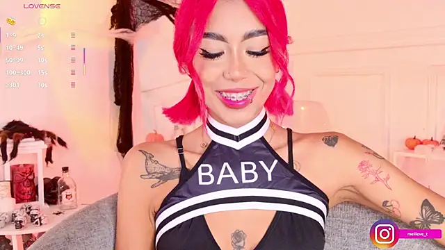 Mely-taylor online show from 11.01.25