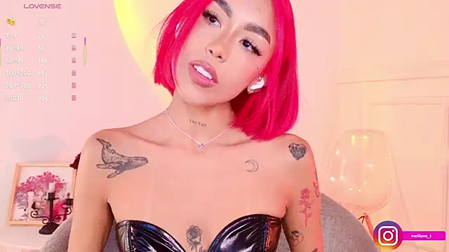 Mely-taylor online show from 11.21.25