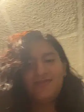 Snapshot of ari_artis chatting on 02.27.25 ari artis online show from 02.27.25