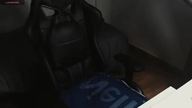 cutehairymacho online show from 03.02.25