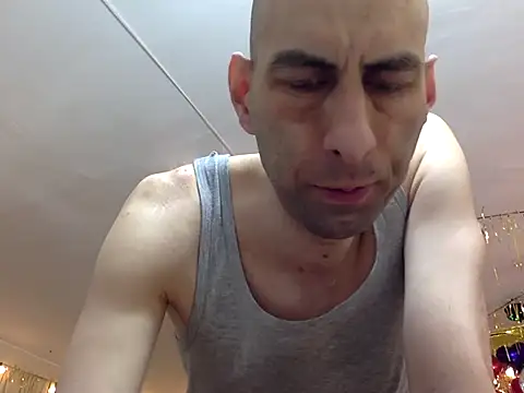 HandsomeAlfie online show from 03.19.26