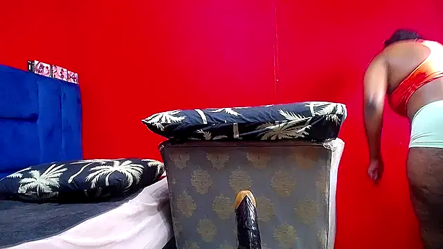 Snapshot of Lelety79 chatting on 11.15.25 Lelety79 online show from 11.15.25