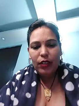 Snapshot of Poojabhabi101 chatting on 12.27.24 Poojabhabi101 online show from 12.27.24
