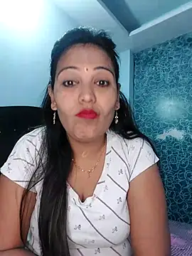 Snapshot of Poojabhabi101 chatting on 02.09.25 Poojabhabi101 online show from 02.09.25