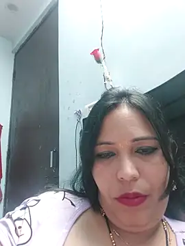 Snapshot of Poojabhabi101 chatting on 02.27.25 Poojabhabi101 online show from 02.27.25