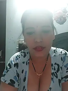 Poojabhabi101 online show from 02.17.26