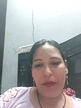 Poojabhabi101 online show from 04.25.26
