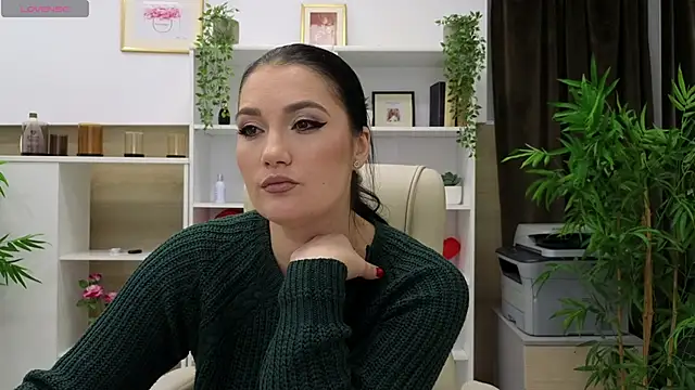 SelineSole online show from 01.16.25