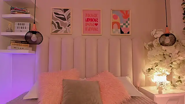 cute  cherry  online show from 11.25.25