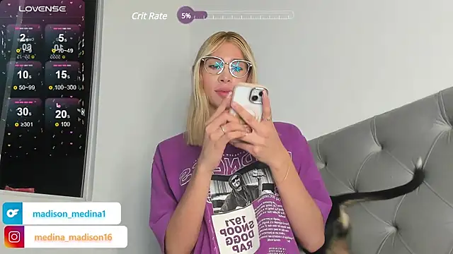 Madison Medina online show from 12.26.24