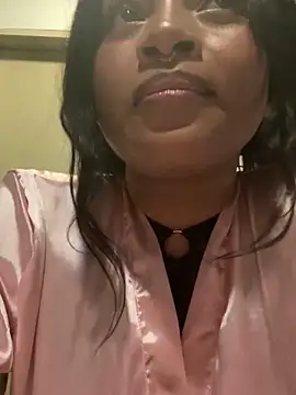 Aluna sweet online show from 01.31.25