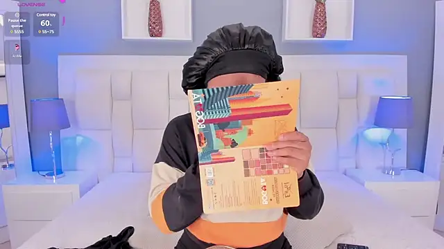 Aluna sweet online show from 02.11.25