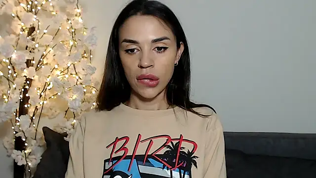 Mika Gold online show from 10.11.25