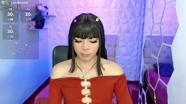 Snapshot of hurrencam chatting on 01.19.25 hurrencam online show from 01.19.25