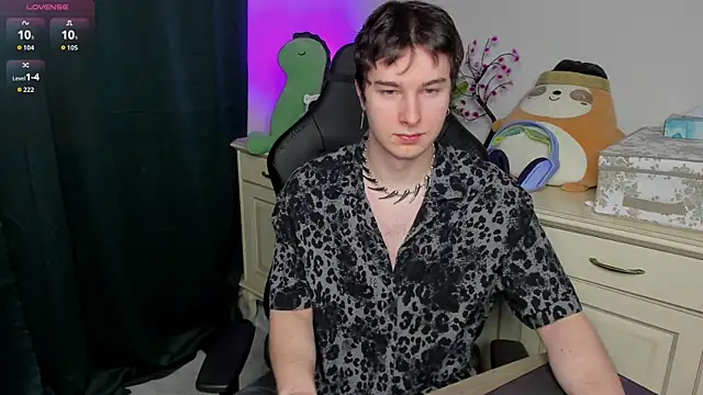 Vincent Strong online show from 02.11.26