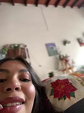 GigiiStone online show from 12.13.24