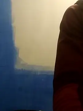 Snapshot of kb516 chatting on 12.18.25 kb516 online show from 12.18.25