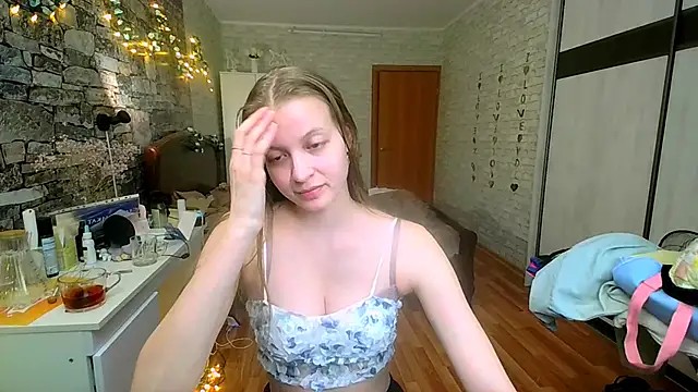   Aphrodita  wow   online show from 04.29.26