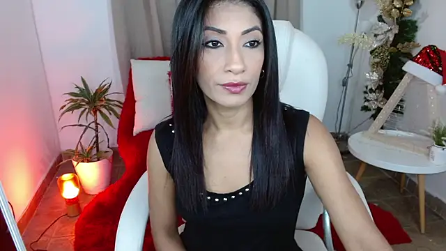 sofia perez    online show from 12.22.24
