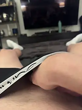 Snapshot of Gayginger86 chatting on 10.01.25 Gayginger86 online show from 10.01.25