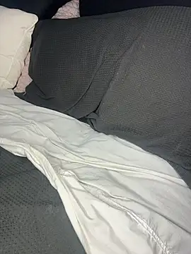 Snapshot of Gayginger86 chatting on 12.16.25 Gayginger86 online show from 12.16.25