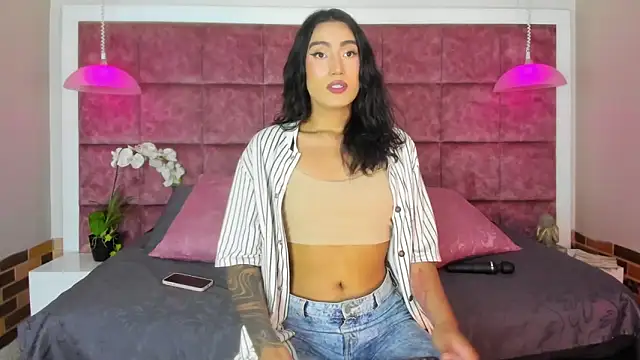 Taly Fox online show from 02.25.25