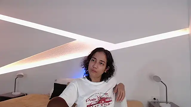 hot little bunny online show from 12.22.24