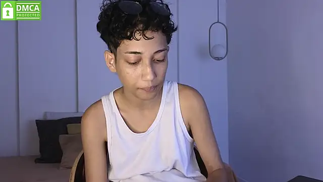 hot little bunny online show from 06.10.26