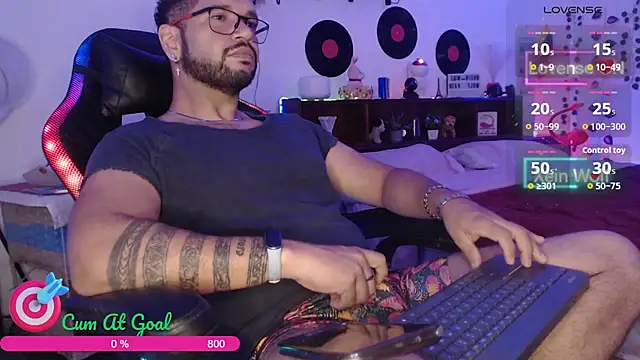 Xein WoIf online show from 06.14.26