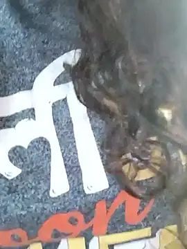 Snapshot of Doll_Nepali chatting on 03.05.25 Doll Nepali online show from 03.05.25